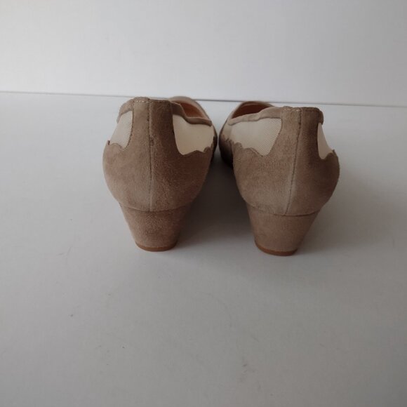 French Sole New York (fs/ny), Obsess, Taupe Suede, Wedge Pump, Size 9.5, NWOT - Picture 5 of 7